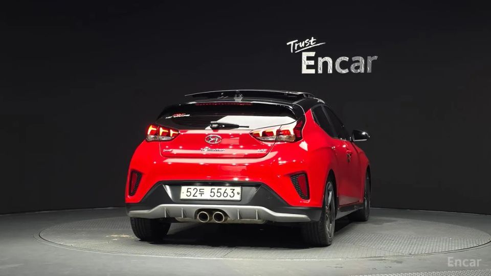 Hyundai Veloster