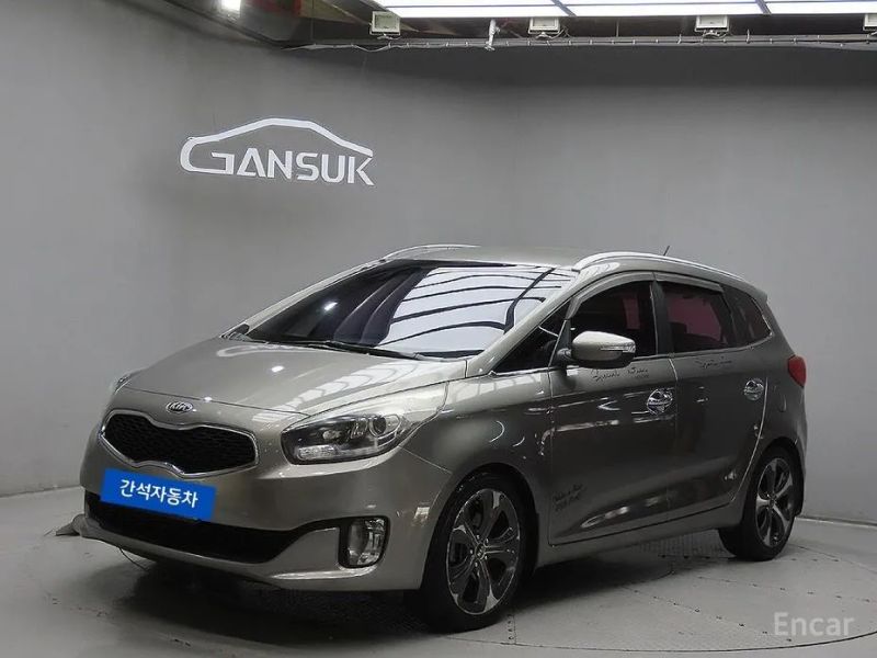 Kia Carens