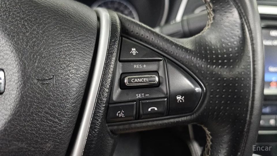 Nissan Maxima