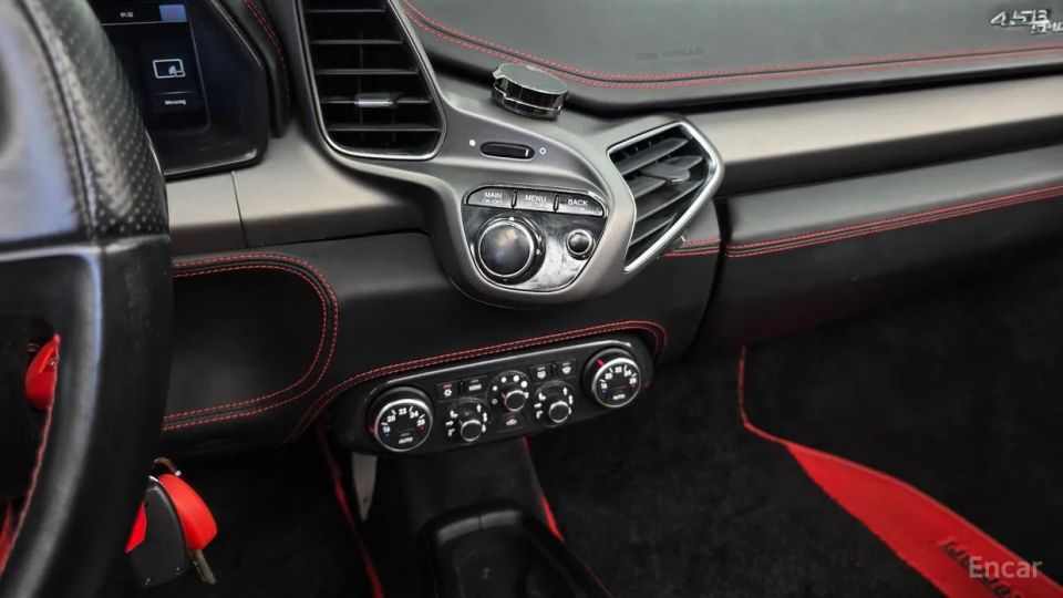 Ferrari 458