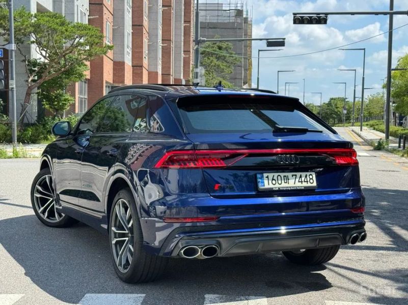 Audi SQ8