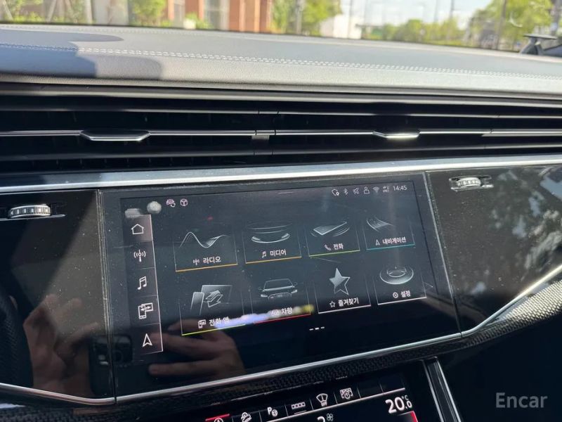 Audi SQ8