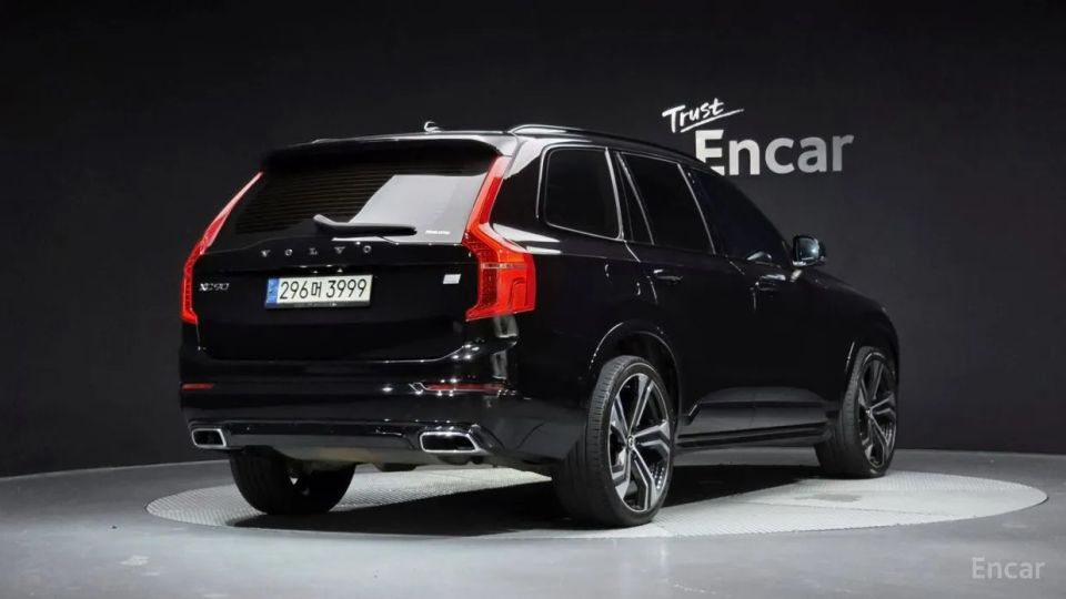 Volvo XC90