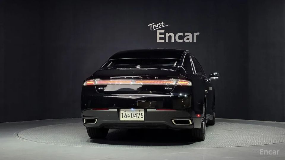 Lincoln MKZ
