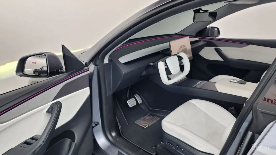 Tesla model-y