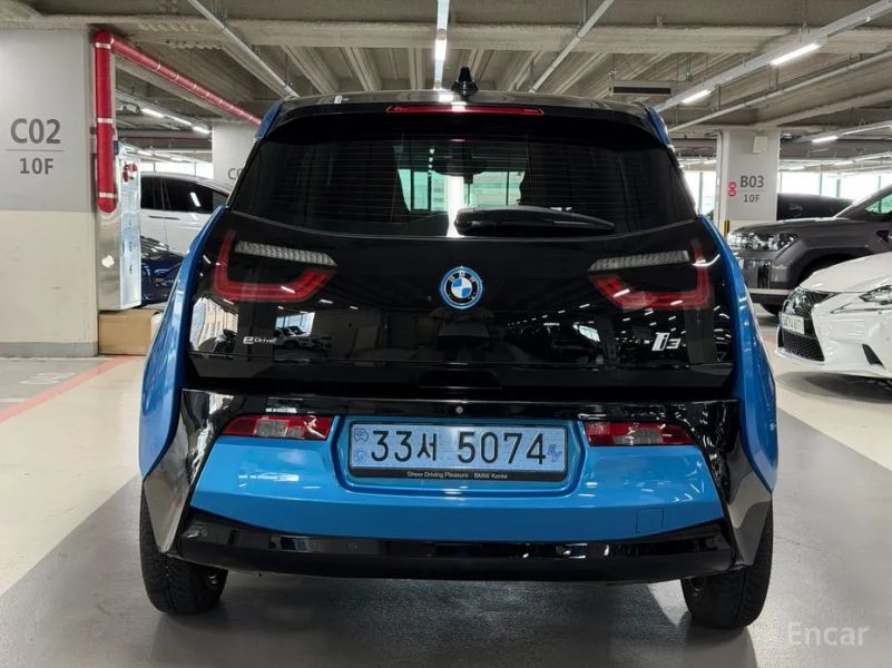 BMW i3