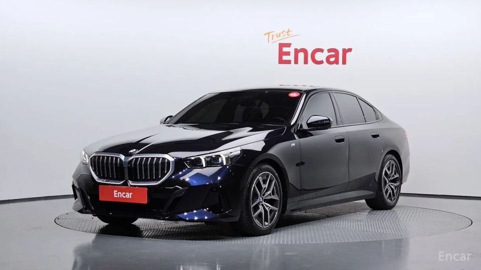 BMW 5-series