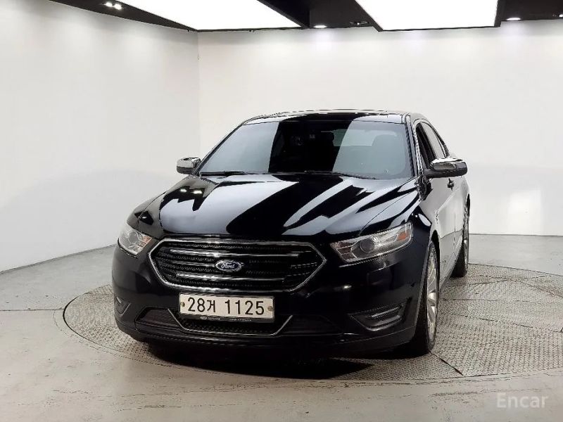 Ford Taurus