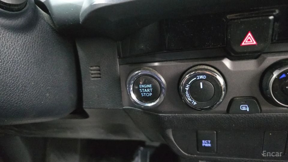 Toyota Tacoma