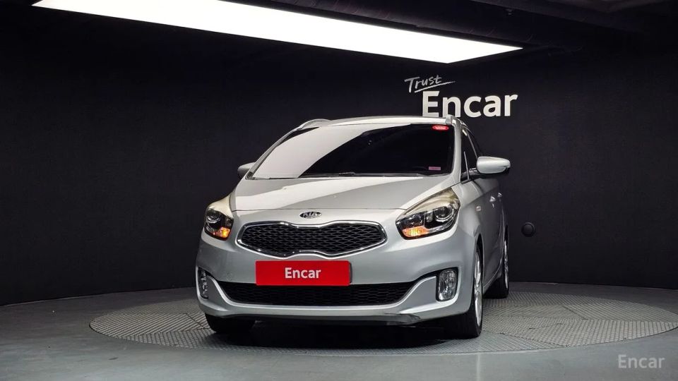 Kia Carens