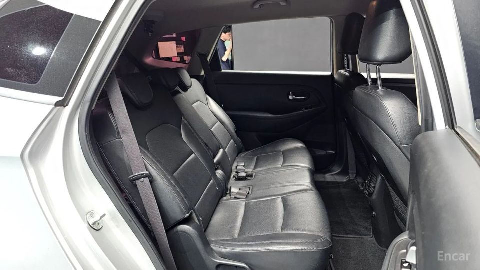 Kia Carens