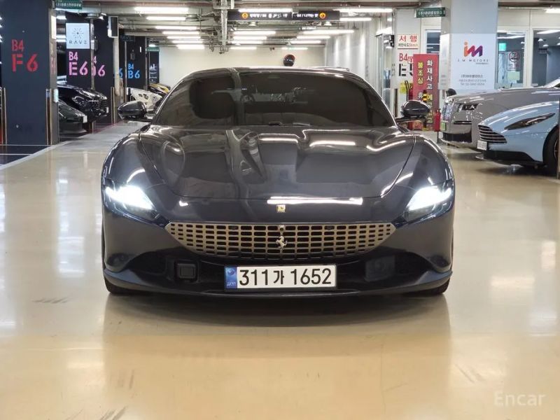 Ferrari Roma