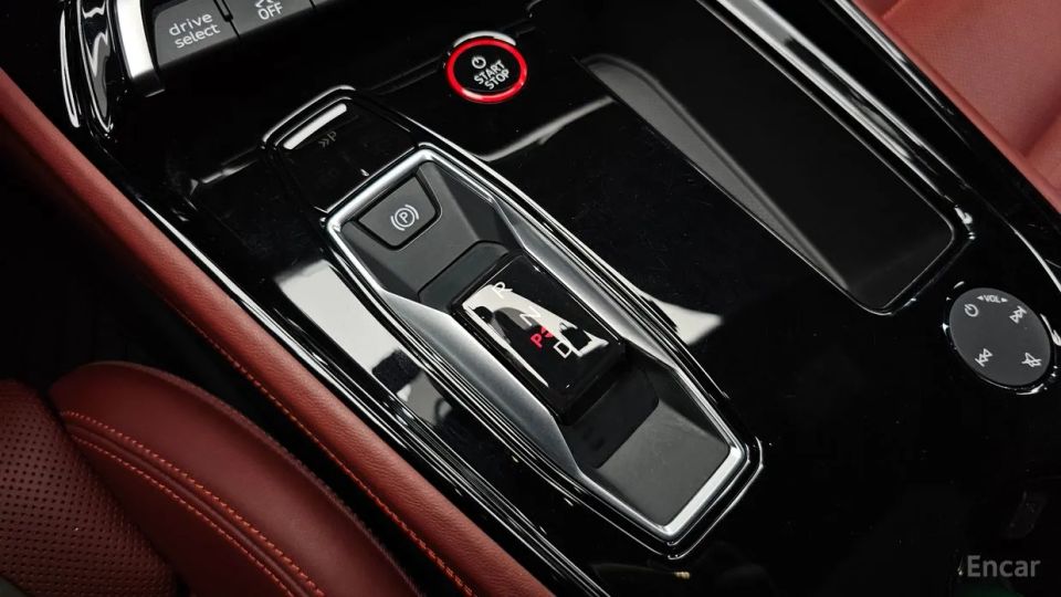 Audi E-tron GT
