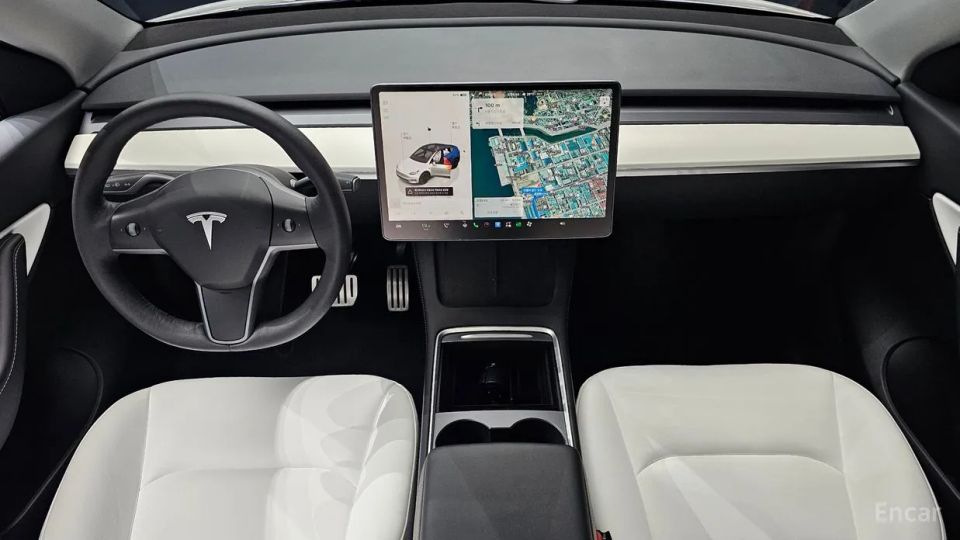Tesla model-y