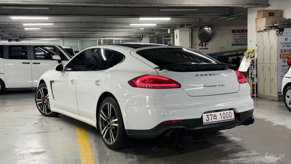 Porsche Panamera