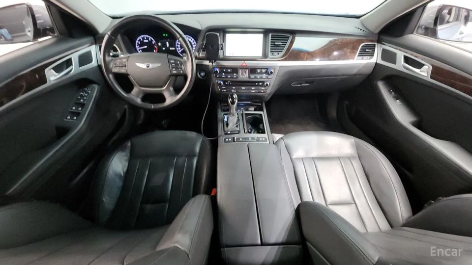 Hyundai Genesis