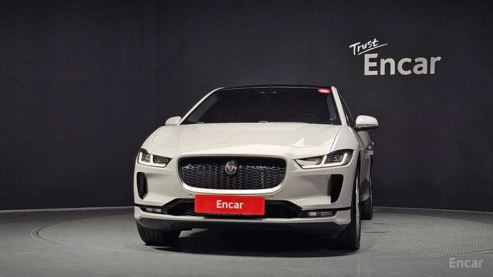 Jaguar I-PACE