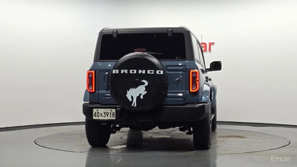 Ford Bronco