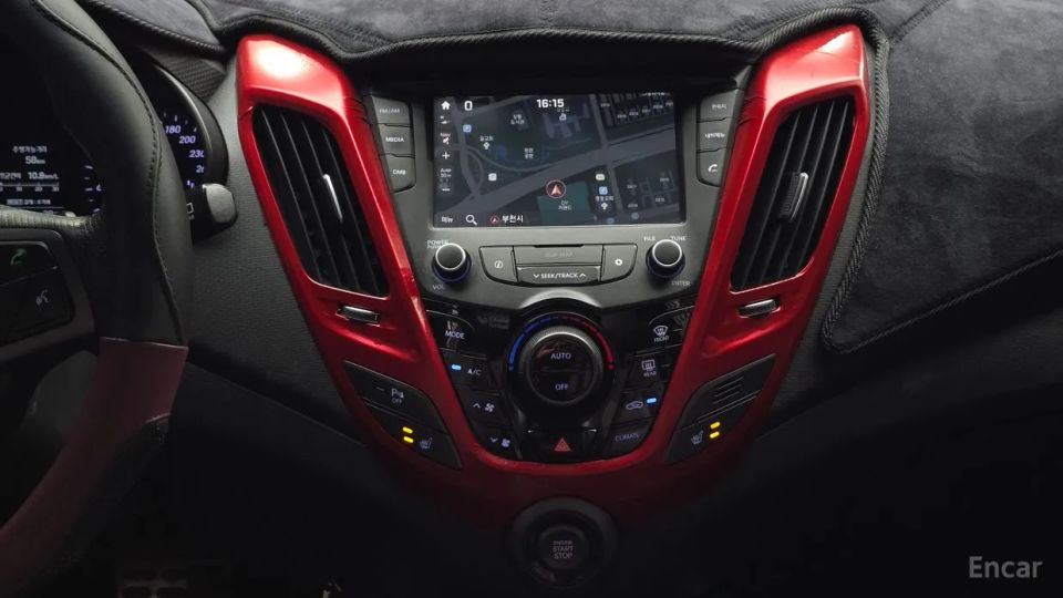 Hyundai Veloster