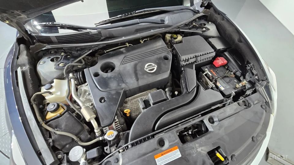 Nissan altima