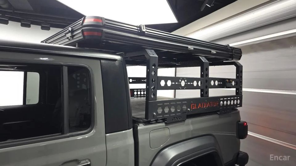 Jeep gladiator
