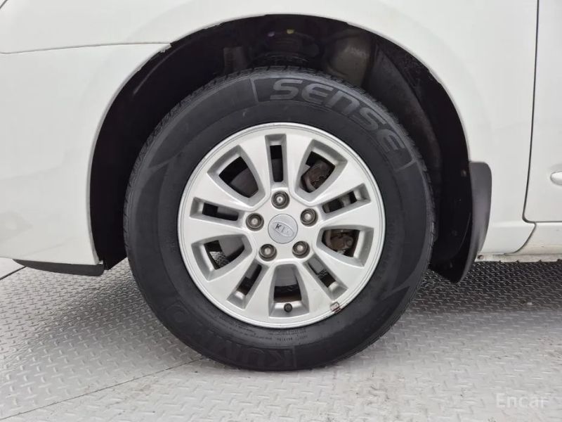 Kia Carens