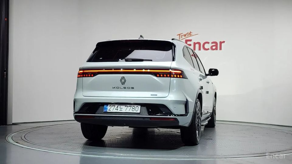 Renault-KoreaSamsung Grand Koleos
