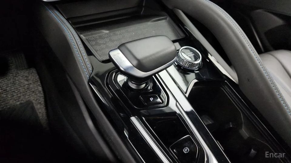 Renault-KoreaSamsung Grand Koleos