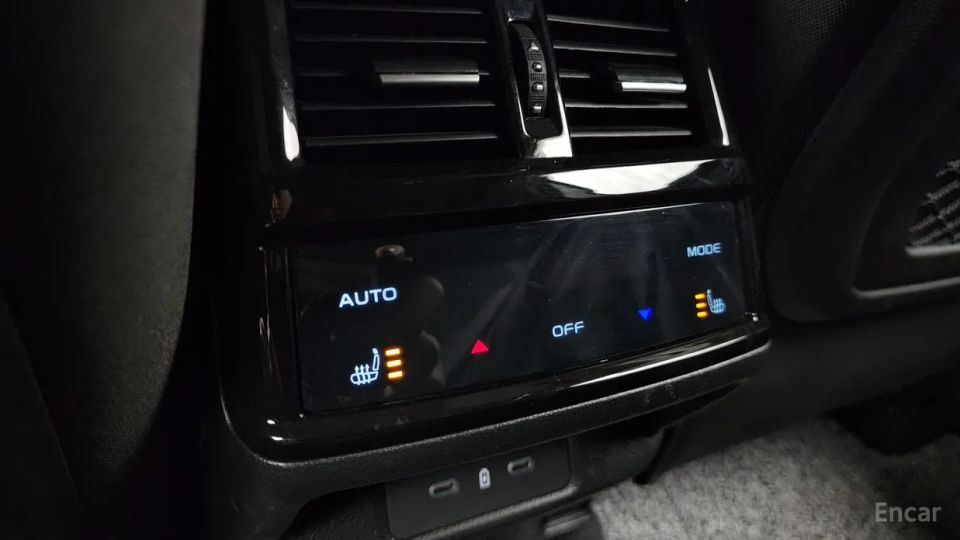 Renault-KoreaSamsung Grand Koleos