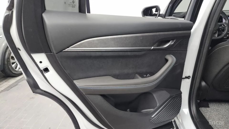 Renault-KoreaSamsung Grand Koleos