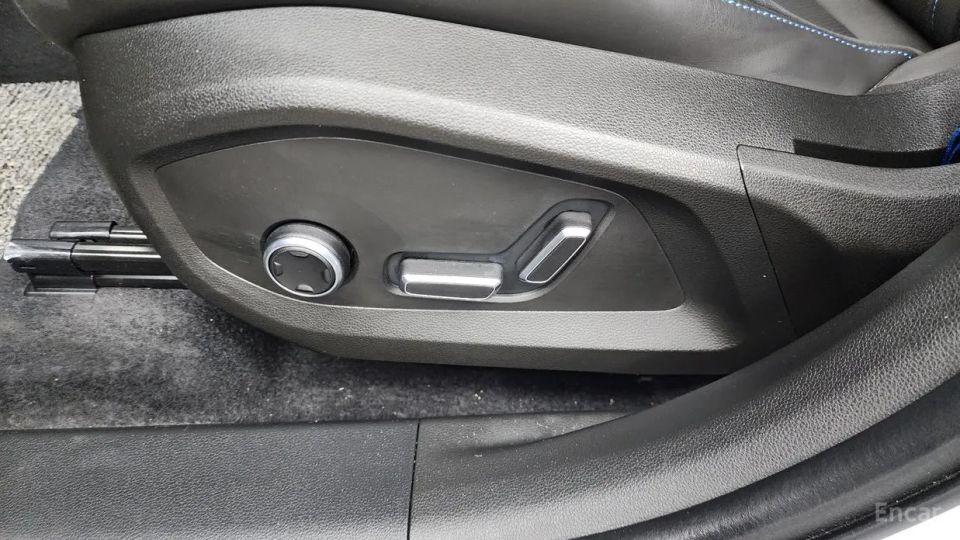 Renault-KoreaSamsung Grand Koleos
