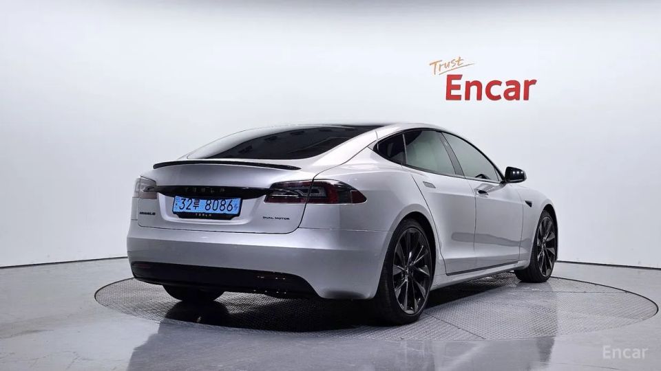 Tesla model-s