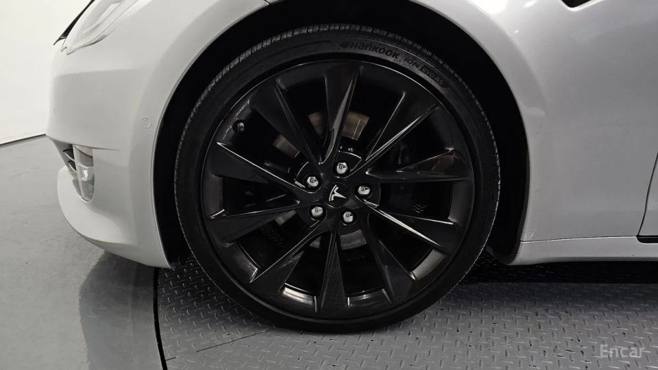 Tesla model-s