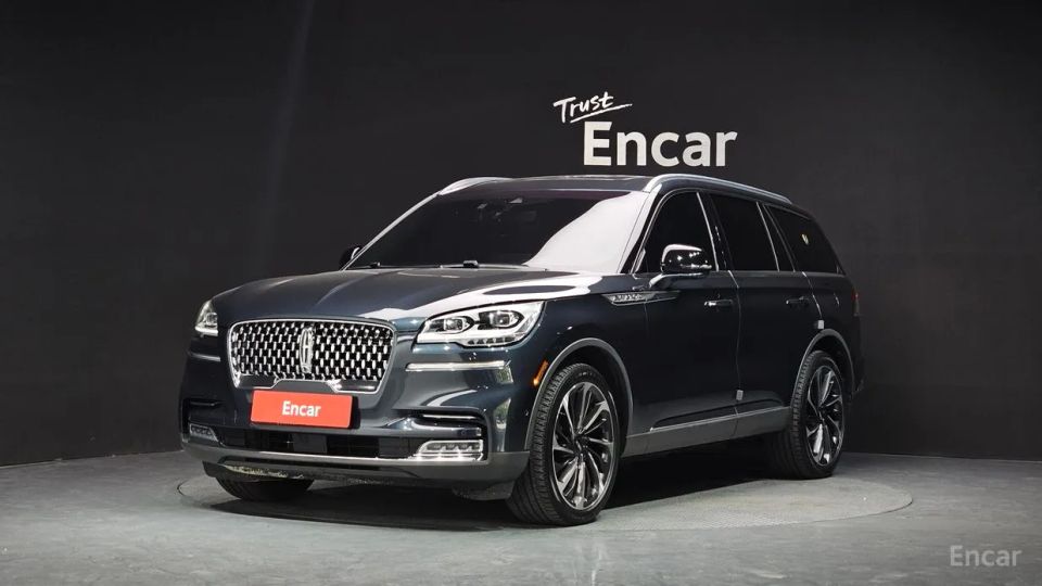 Lincoln Aviator