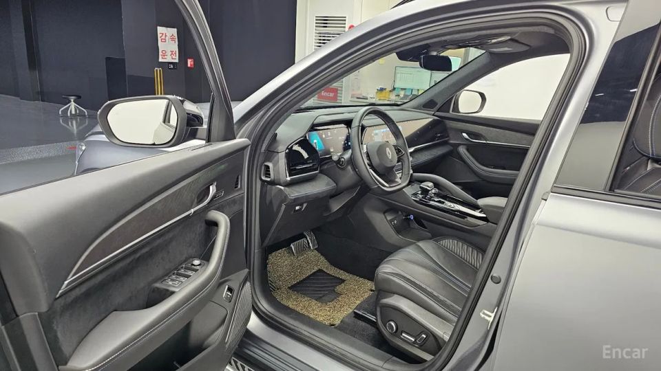 Renault-KoreaSamsung Grand Koleos