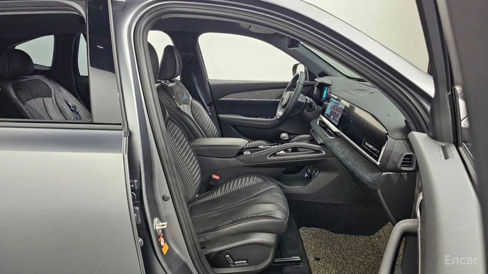 Renault-KoreaSamsung Grand Koleos