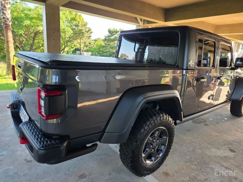 Jeep gladiator