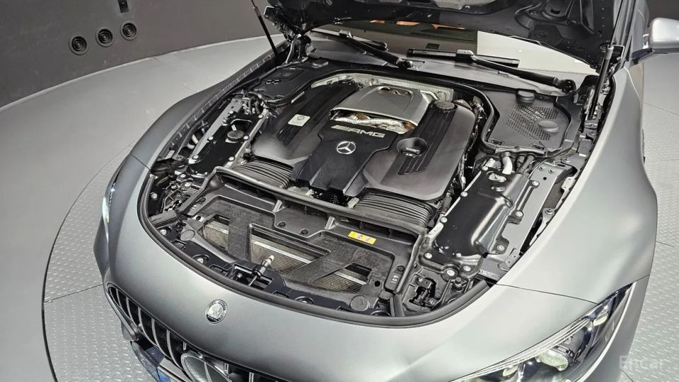 Mercedes-Benz SL-Class