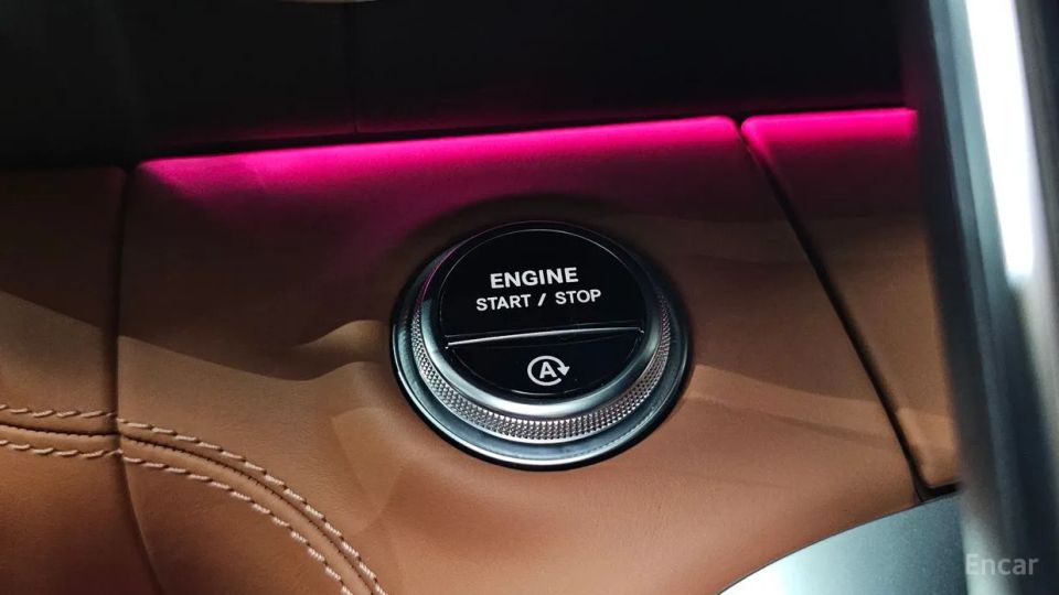 Mercedes-Benz SL-Class