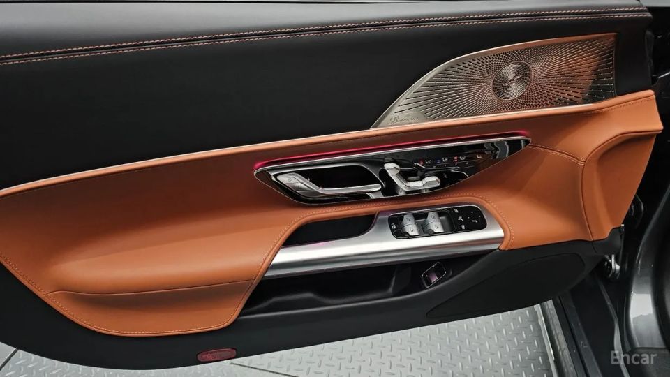 Mercedes-Benz SL-Class