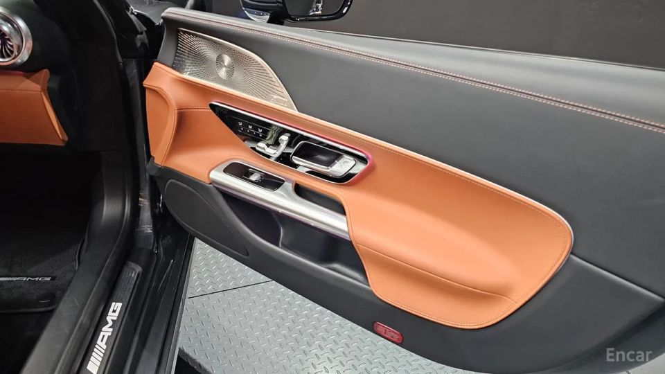 Mercedes-Benz SL-Class