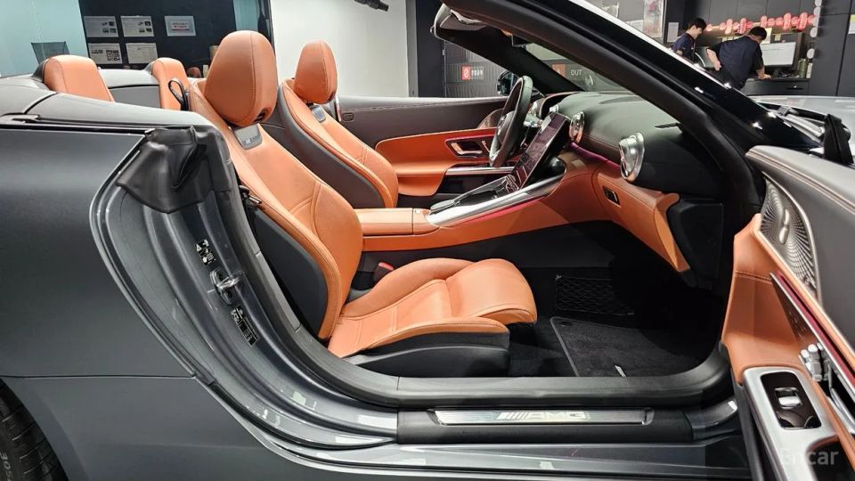 Mercedes-Benz SL-Class