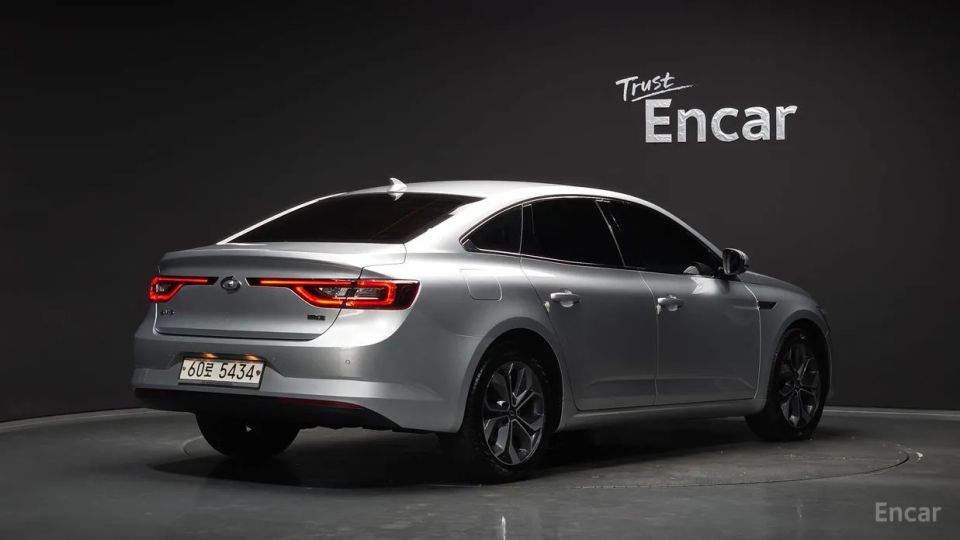 Renault-KoreaSamsung SM6