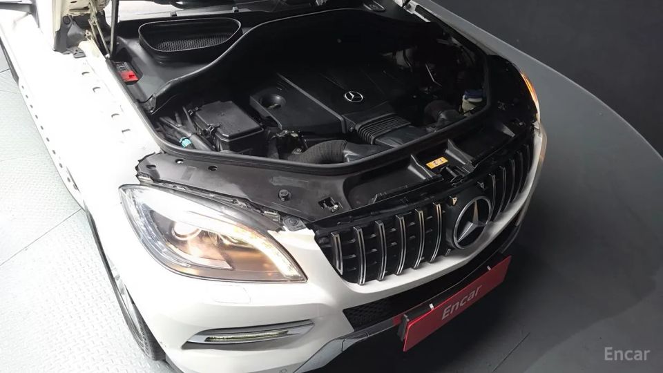 Mercedes-Benz M-class