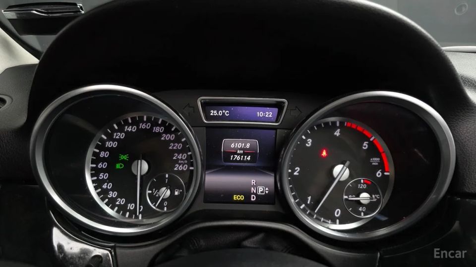 Mercedes-Benz M-class