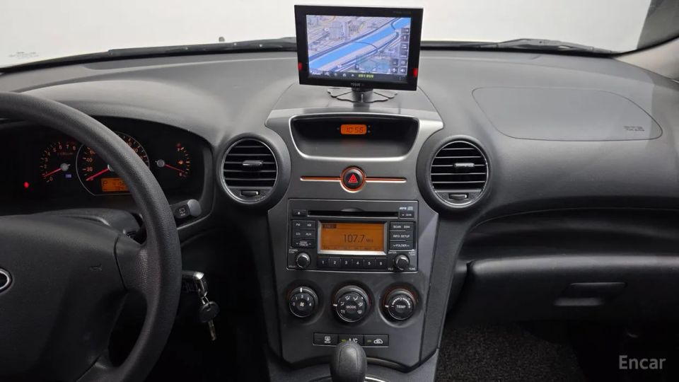 Kia Carens