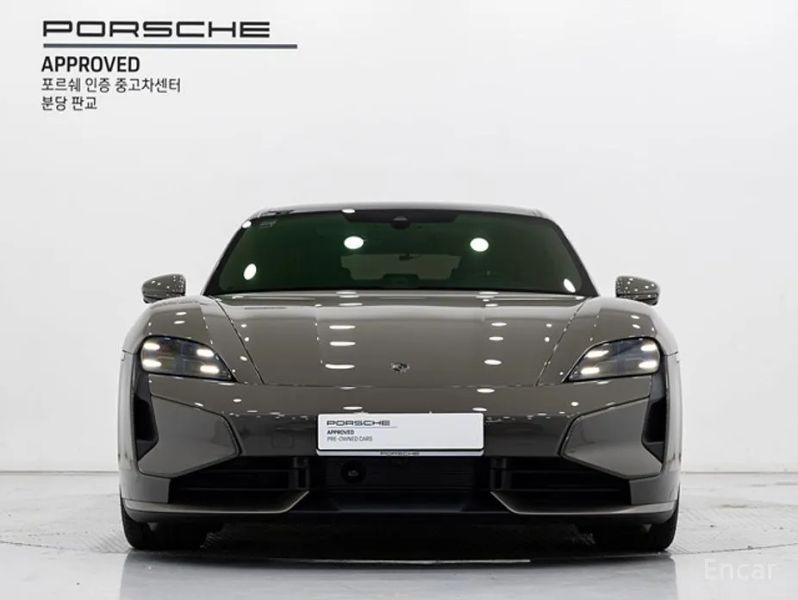 Porsche Taycan