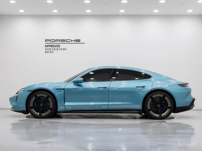 Porsche Taycan