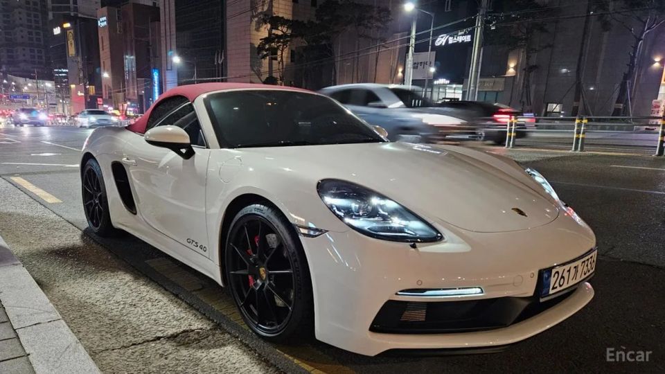 Porsche 718