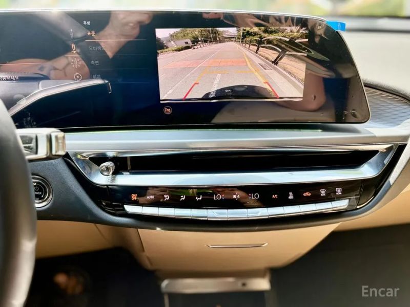 Cadillac Lyriq